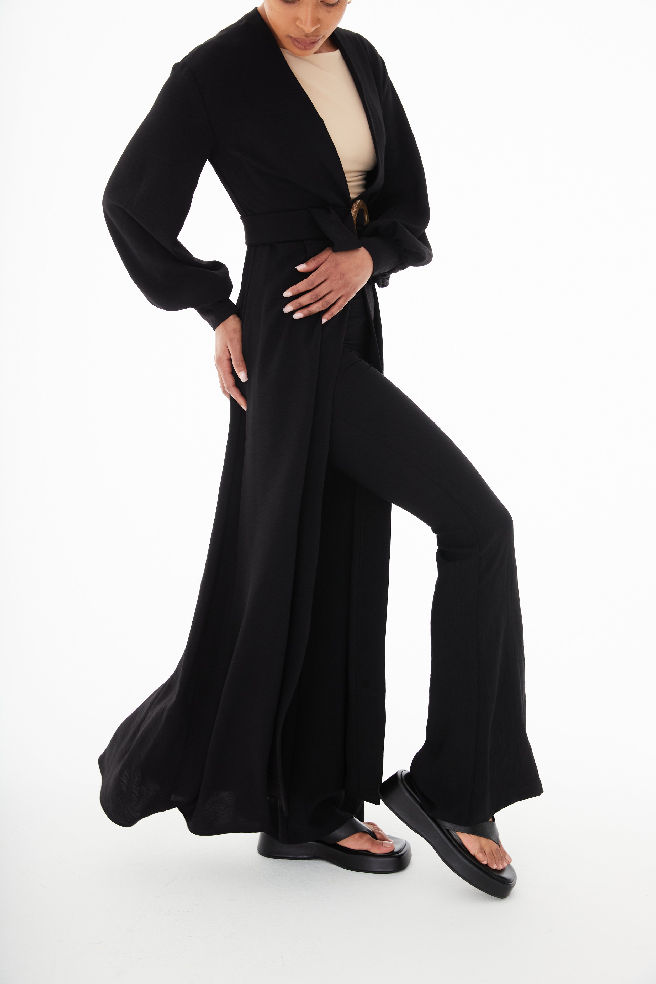BLACK FLARE PANTS