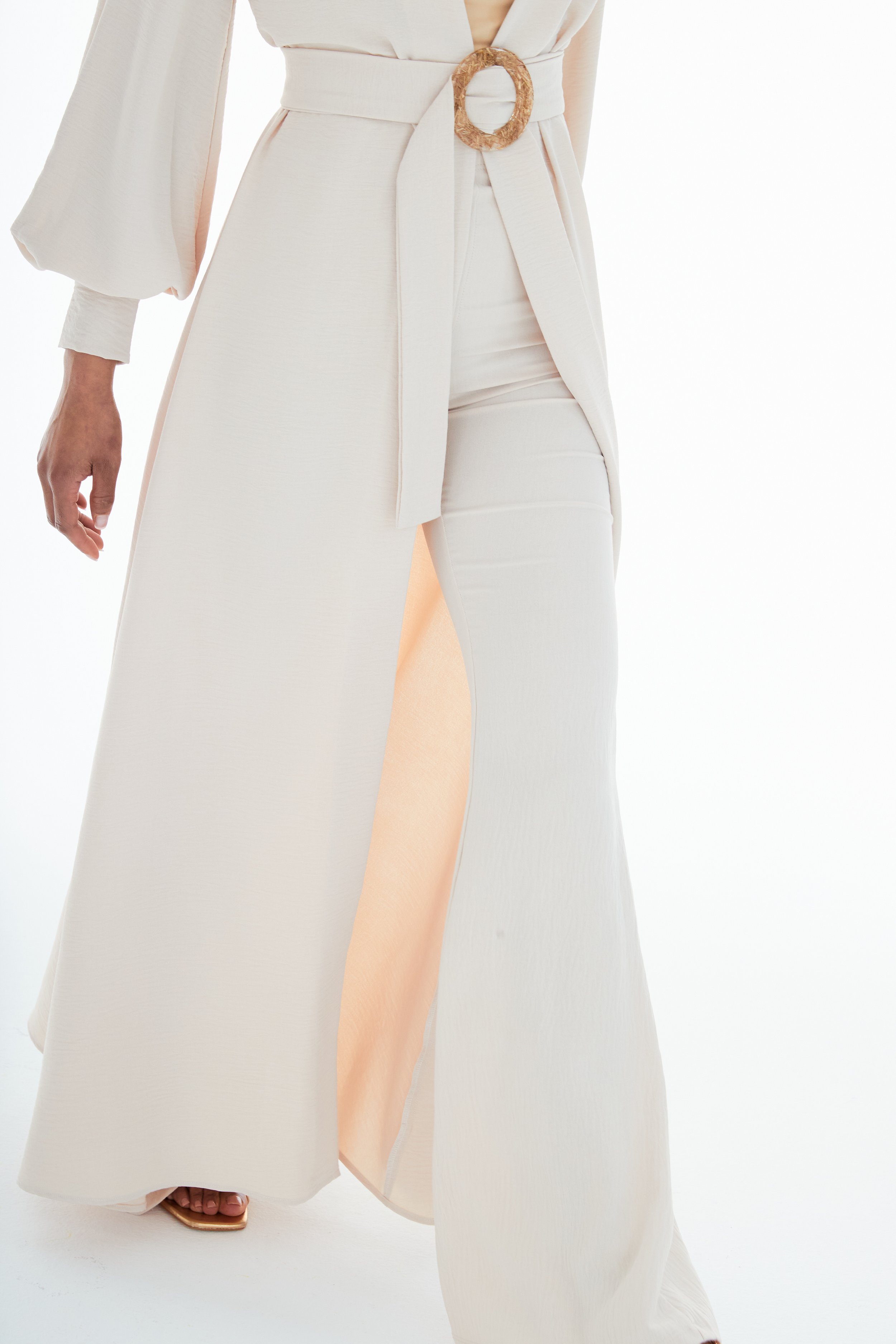 CREAM FLARE PANTS